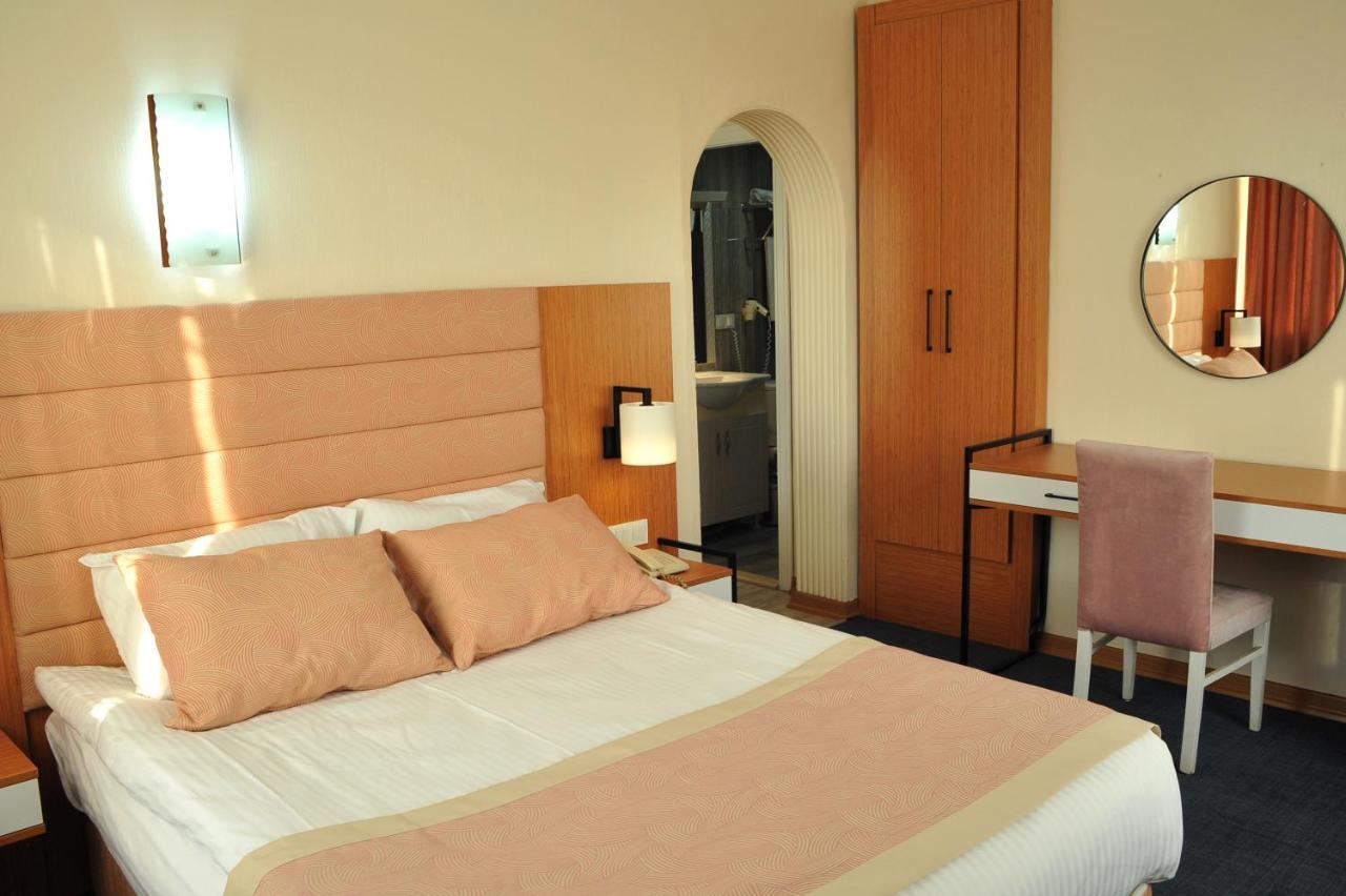 Lion City Hotel Ankara Extérieur photo